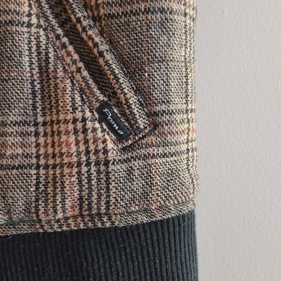 PrAna • Quilted Reversable Vest - Picture 4 of 8